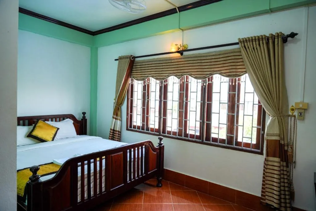 Budget Double Room — Bountang Mountain View Riverside Hotel